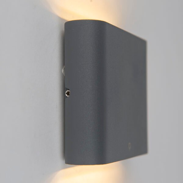 Nástenné svietidlo antracitové 11,5 cm vrátane LED IP65 - Batt - Image 2